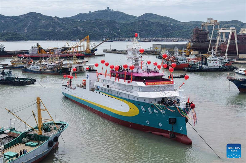 Zhejiang : lancement du premier navire de recherche scientifique chinois financé par le secteur privé à Wenling