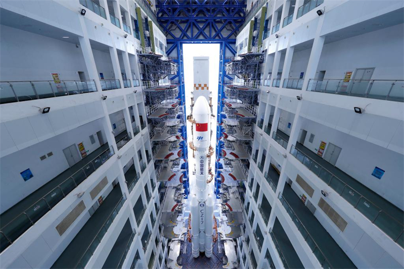 Le vaisseau cargo chinois Tianzhou-10 acheminé vers le site de lancement