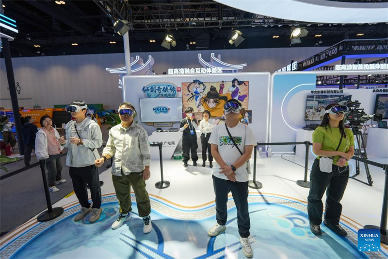 Beijing : la 28e édition de l'international High-tech Expo ouvre ses portes