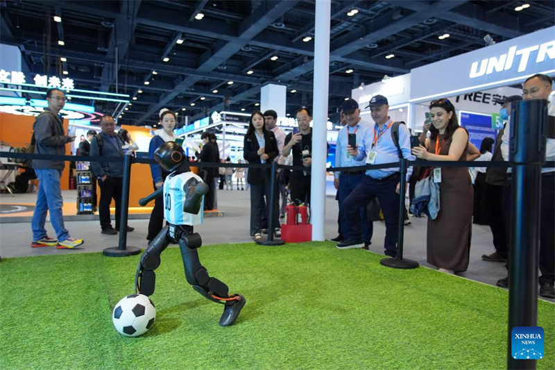 Beijing : la 28e édition de l'international High-tech Expo ouvre ses portes