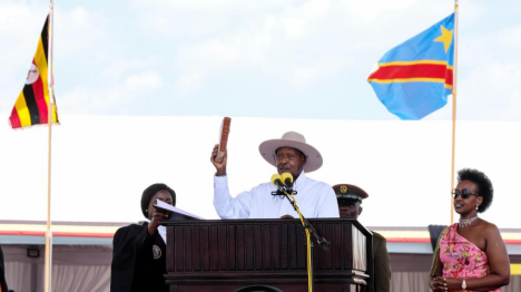 Museveni prête serment pour un nouveau mandat de 5 ans à la présidence de l'Ouganda