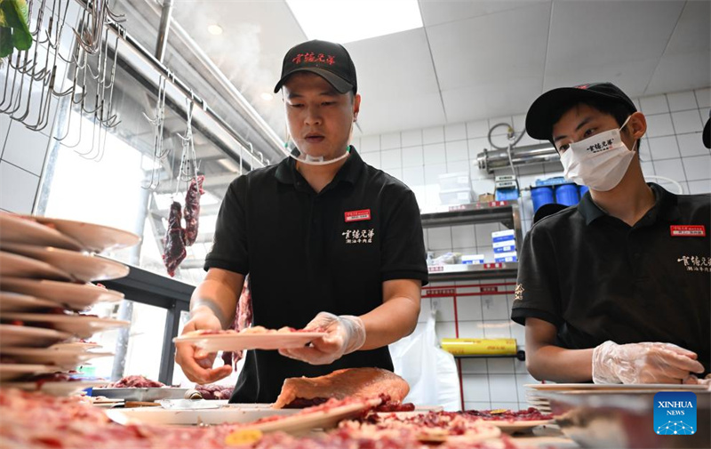Guangdong : une industrie unique du bœuf prospère à Chaozhou