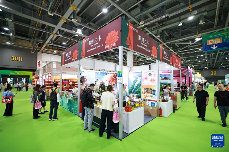 Zhejiang : l'ouverture de la 8e édition de l'Exposition internationale du thé de Chine