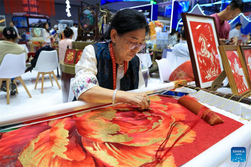 Guangdong : ouverture du 22e Salon international des industries culturelles de Chine à Shenzhen