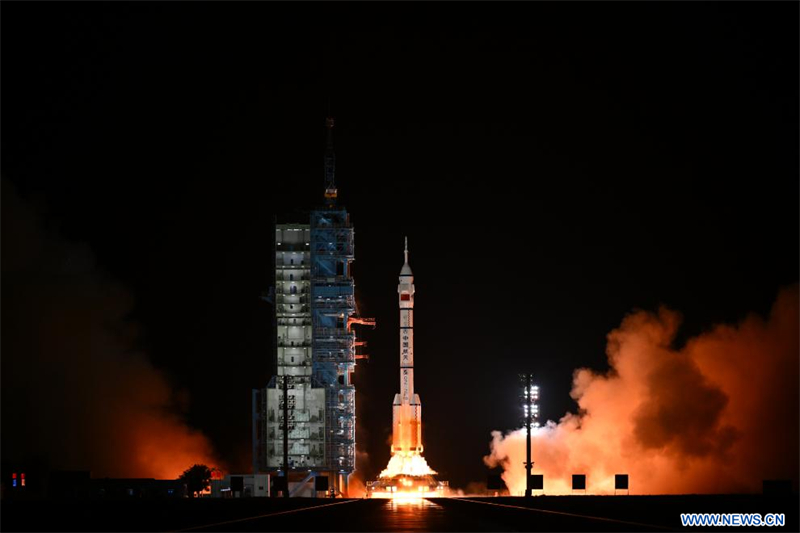 La Chine lance le vaisseau spatial habité Shenzhou-23