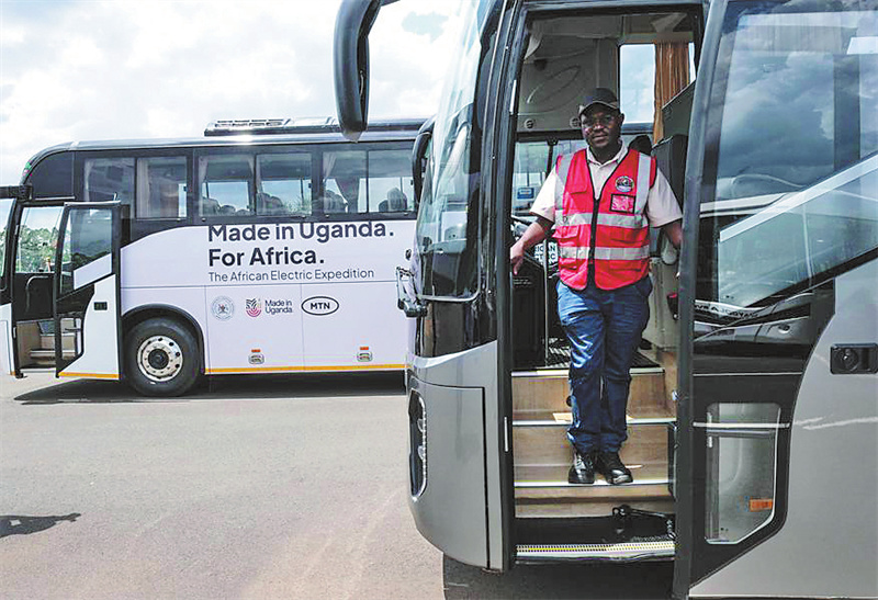 En Ouganda, les bus électriques accélèrent le virage vert