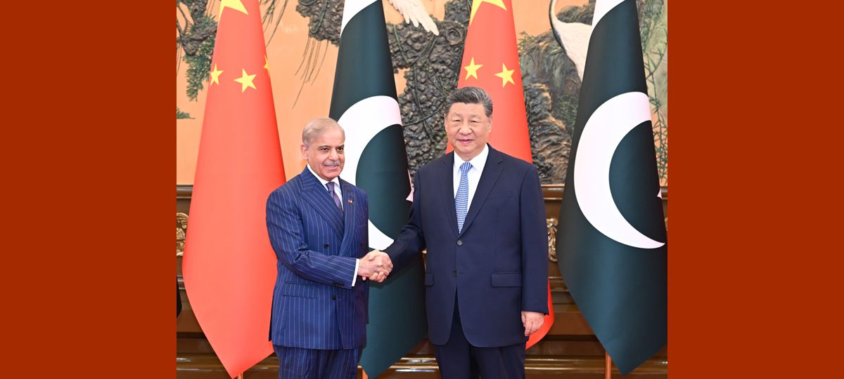 Xi Jinping appelle à accélérer la construction d'une communauté d'avenir partagé Chine-Pakistan plus étroite dans la nouvelle ère