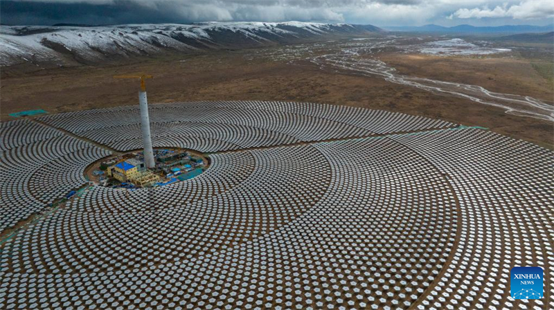Xizang : l'énergie verte favorise un développement de haute qualité