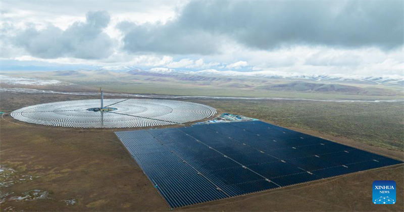 Xizang : l'énergie verte favorise un développement de haute qualité