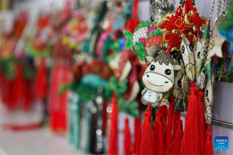 Heilongjiang : la ville de Tongjiang s'efforce de préserver le patrimoine culturel immatériel du peuple Hezhe
