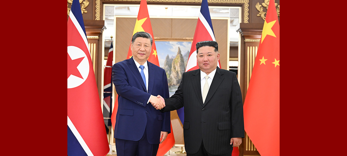 Xi appelle la Chine et la RPDC à renforcer la confiance et à intensifier leur coopération pratique