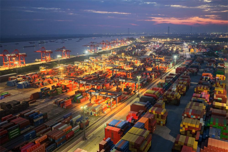 Le commerce extérieur de la Chine en hausse de 16,9% en mai