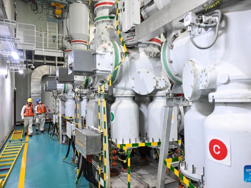 Jiangsu : le parc éolien offshore de Rudong en cours de maintenance pour garantir une alimentation électrique stable
