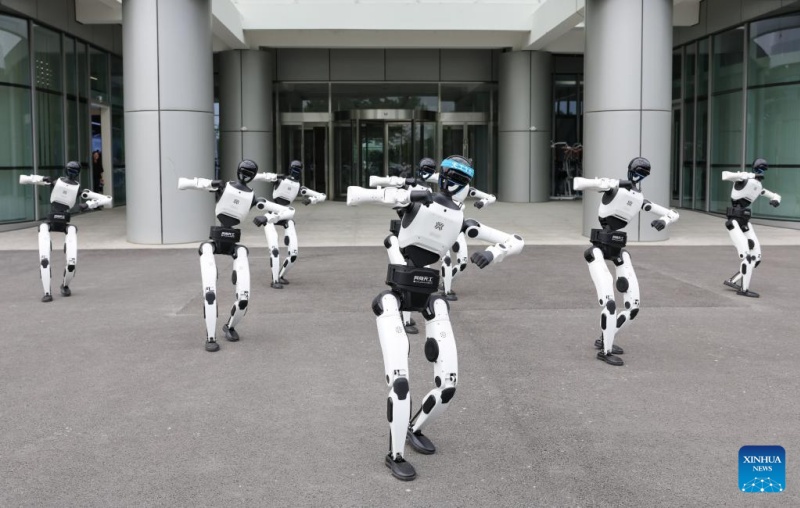 En photos : un aperçu des données et de la base de formation des robots à intelligence intégrée de Beijing