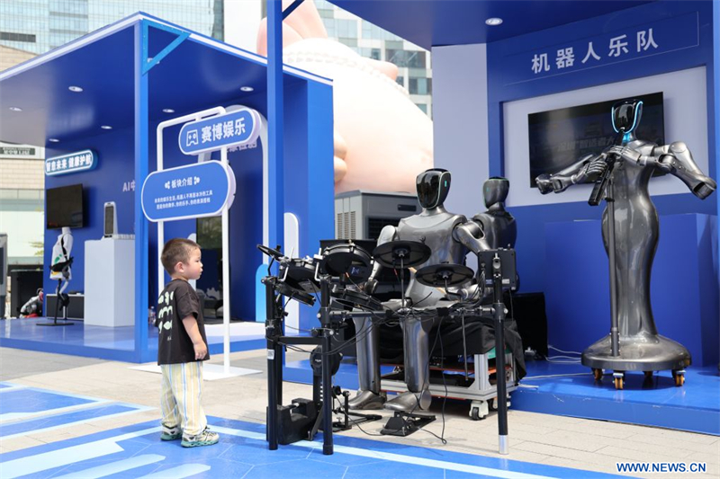 Chine : quartier des robots de Shenzhen au Guangdong