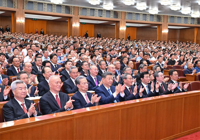 La Chine organise un concert pour célébrer le 105e anniversaire de la fondation du PCC