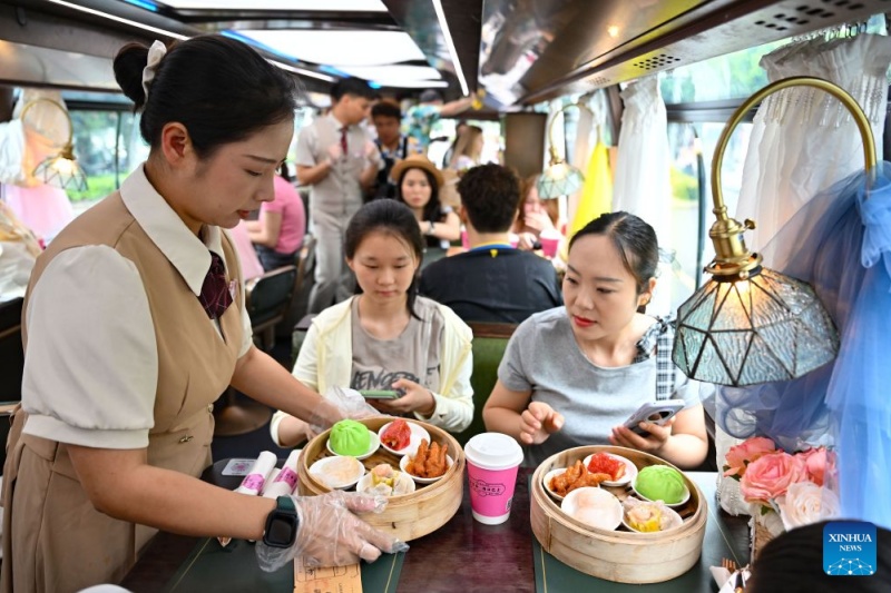 Hainan : le Laobacha, une incarnation du style de vie détendu de l'île