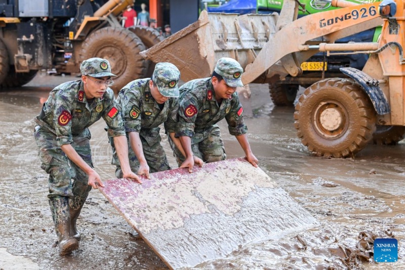 Les travaux de restauration sont en cours dans le Guangxi touché par les inondations