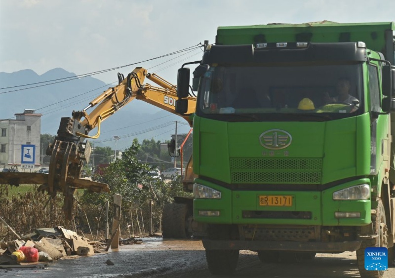Les travaux de restauration sont en cours dans le Guangxi touché par les inondations