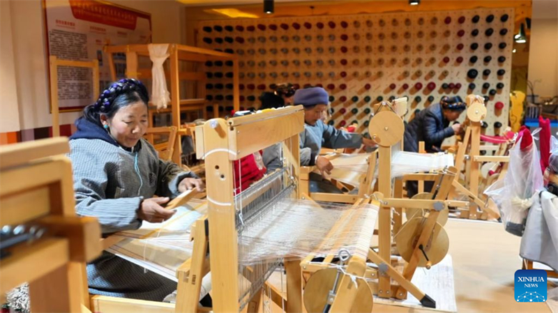 Du plateau à Paris, une nouvelle génération donne une nouvelle vie à l'artisanat tibétain