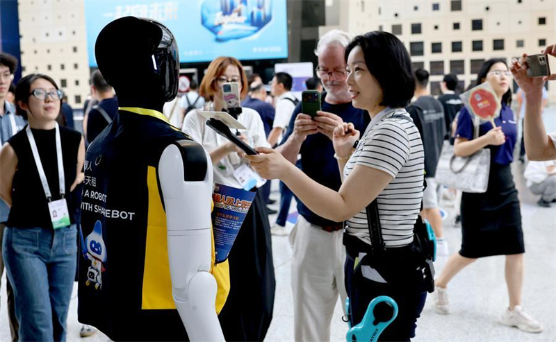 Chine : des robots intelligents présentés à la Conférence mondiale sur l'IA