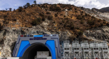 Sichuan : le premier modèle opérationnel d'IA pour une base d'énergie propre à grande échelle dévoilé dans la base de la rivière Yalong