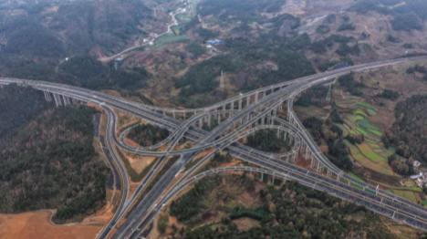 Chine : les autoroutes comptent 199.000 km