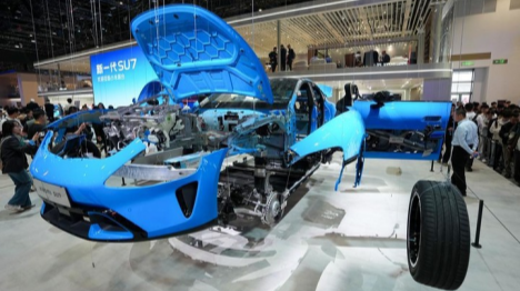 La demande de véhicules électriques chinois augmente en Europe et en Afrique du Sud