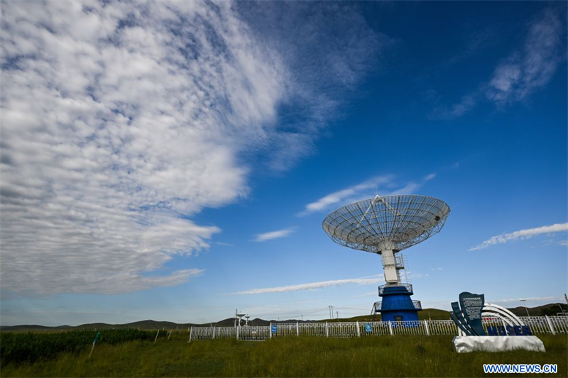 La station d'observation Ming'antu du Centre national des sciences spatiales de l'Académie des sciences de Chine, dans la bannière de Zhengxiangbai de la ligue de Xilin Gol, dans la région autonome de Mongolie intérieure (nord de la Chine), le 1er août 2026. (Photo : Lian Zhen)