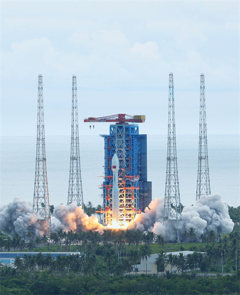 La Chine lance un nouveau groupe de satellites Internet avec une fusée Longue Marche-8A