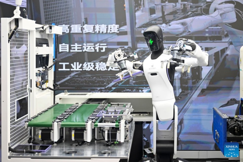 Shanghai : des robots dotés d'une intelligence intégrée entraînés dans des scénarios du monde réel