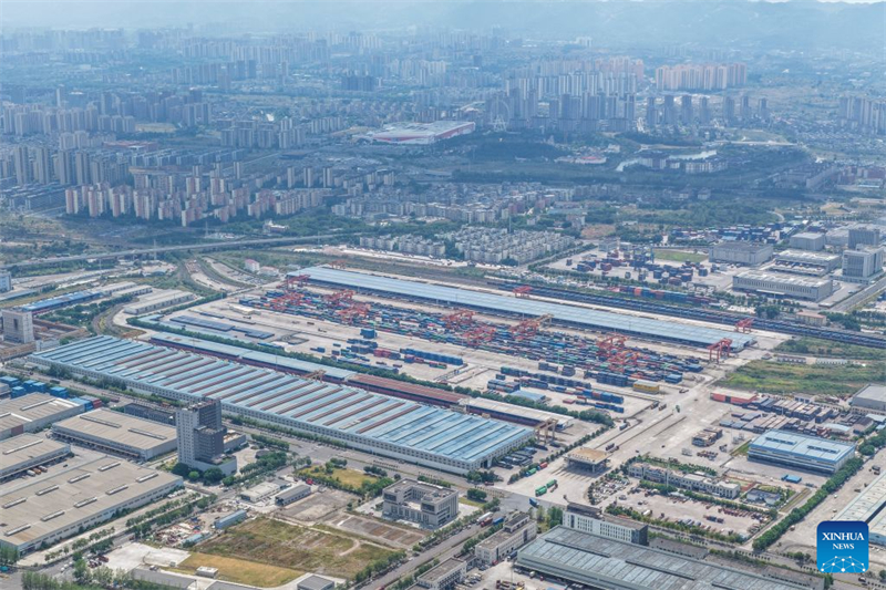 Chongqing tire parti de sa position stratégique pour développer un réseau logistique intégré