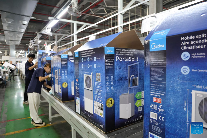 Les fabricants de climatiseurs chinois décuplent la production pour se mettre au niveau de la demande internationale