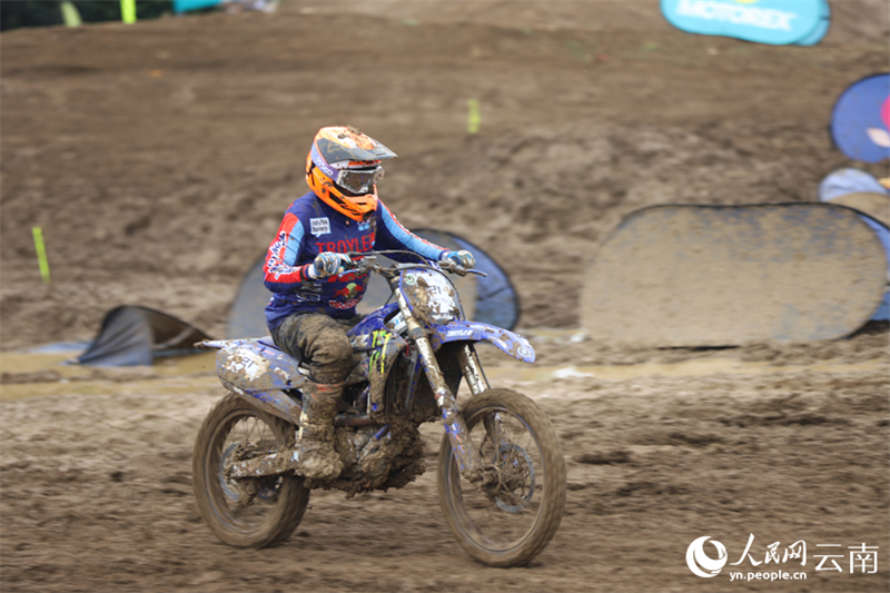 Yunnan : le championnat de moto-cross s'enflamme à Kunming