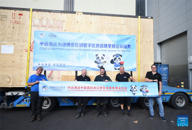 Des machines autrichiennes en route pour l'exposition annuelle internationale d'importation