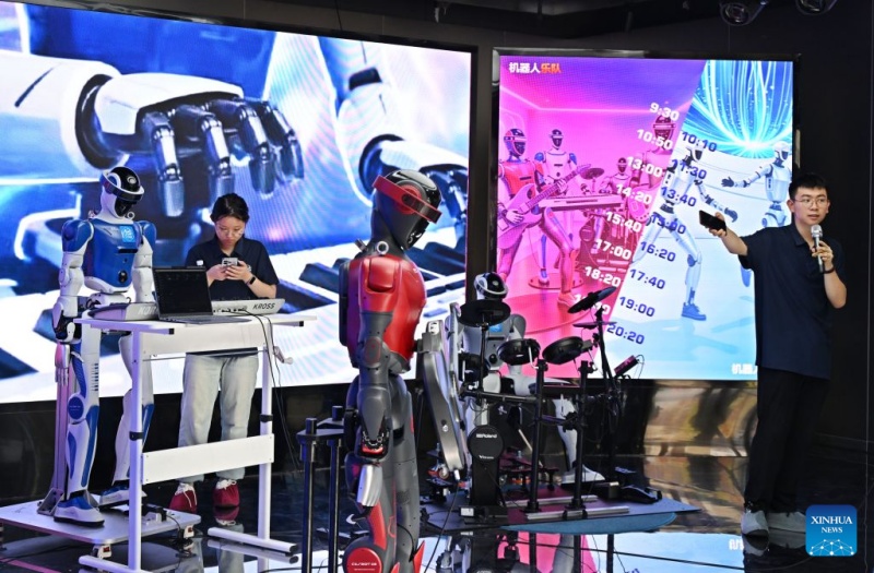 Shandong : ouverture du premier magasin d'expérience robotique « 6S » à Qingdao