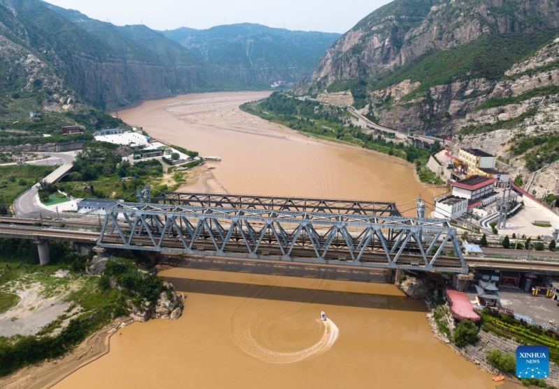 Les circuits le long du fleuve Jaune séduisent les voyageurs estivaux