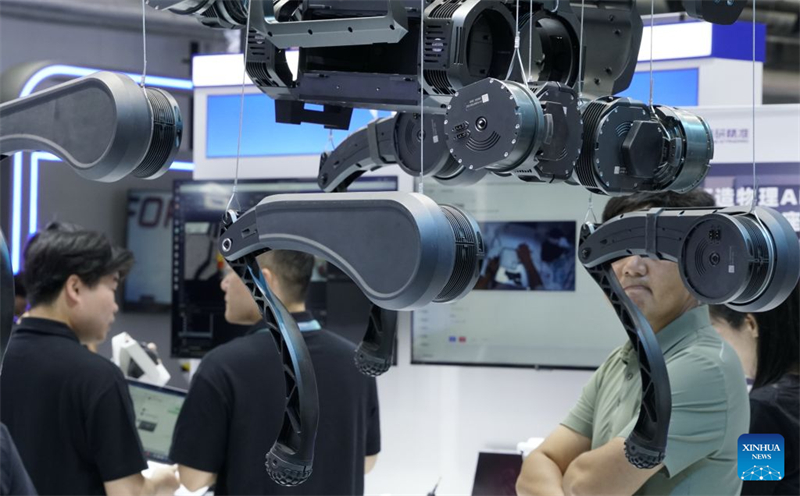 Coup d'envoi de la Conférence mondiale des robots 2026 à Beijing
