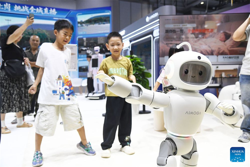 Coup d'envoi de la Conférence mondiale des robots 2026 à Beijing