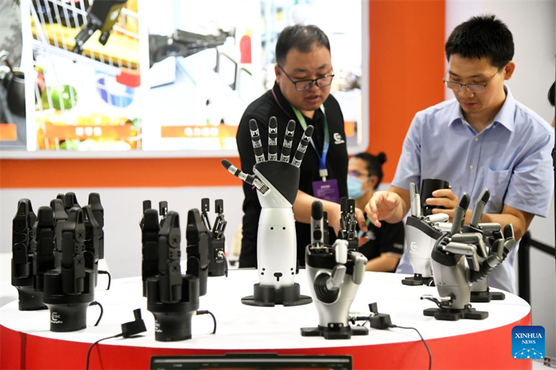 Coup d'envoi de la Conférence mondiale des robots 2026 à Beijing
