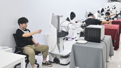 Jiangsu : un aperçu du centre de collecte de données pour robots du géant du commerce électronique JD.com de Suqian