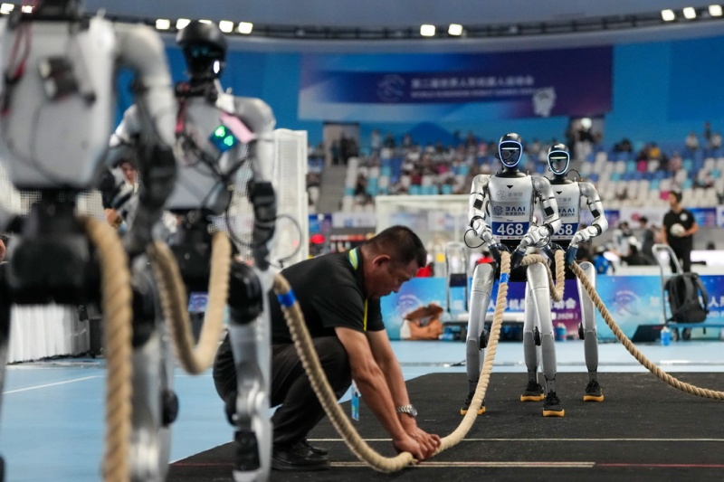 Épreuve de tir à la corde : les robots s'affrontent dans un duel d'« Hercule en acier »