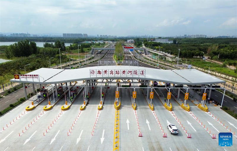 Shandong : un nouveau tunnel sous le fleuve Jaune ouvert à la circulation à Jinan