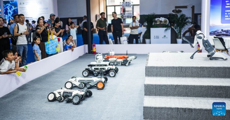 Guizhou : des technologies de pointe présentées à l'Exposition internationale de l'industrie des mégadonnées de Chine 2026 à Guiyang