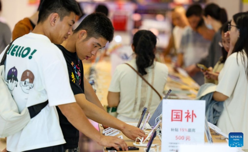 Hainan a enregistré une croissance constante des ventes hors taxes pour les voyageurs cet été