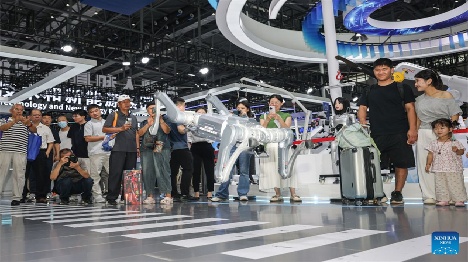 Les robots industriels fabriqués en Chine gagnent du terrain à l'étranger