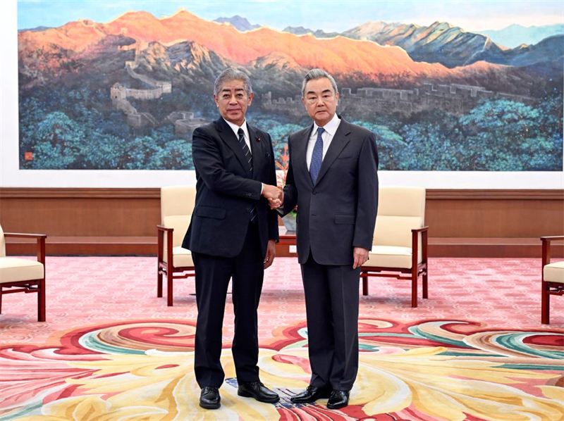 Le plus haut diplomate chinois exhorte le Japon à corriger les propos et les actes erronés de ses dirigeants concernant la question de Taiwan