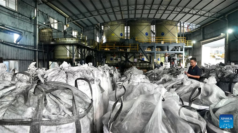 Jiangxi : le district de Shangyou développe une filière du bambou tournée vers le marché mondial