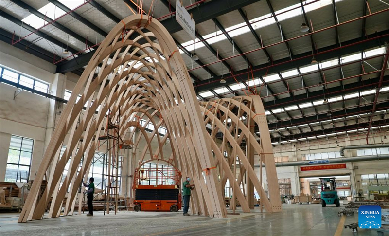 Jiangxi : le district de Shangyou développe une filière du bambou tournée vers le marché mondial