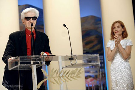 Prix spécial pour l\'ensemble de sa carrière et sa contribution exceptionnelle à l\'histoire du cinéma: Alain RESNAIS